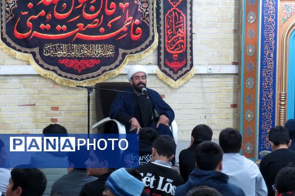 برگزاری مراسم به مناسبت ایام فاطمیه در مدارس ناحیه دو شهرری 
