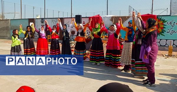 جشن هفته مازندران در دبستان نرجس خاتون گلوگاه 