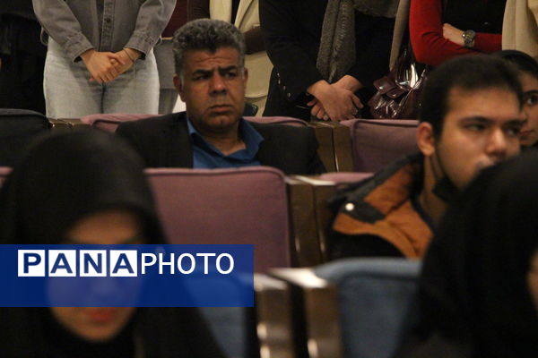 نشست خبری رویداد فرهنگی هنری (هاستل کالچر) یزد