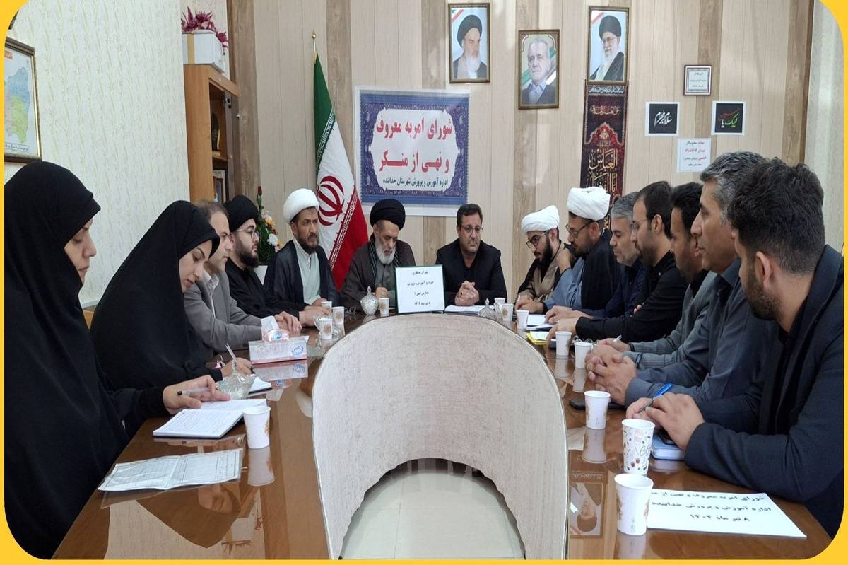 تعامل حوزه و آموزش و پرورش، زمینهساز توسعه فرهنگ دینی در مدارس است
