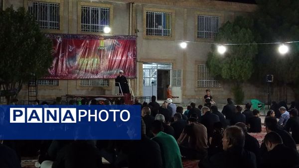 شب عاشورا؛ هیئت فرهنگیان میزبان امام جمعه کاشمر