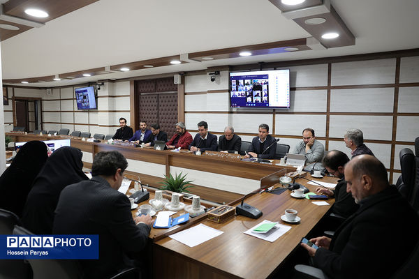 جلسه مدیران استان‌ها با شورای معاونان سازمان دانش‌آموزی 