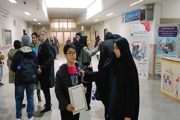 اولین مسابقه استانی برنامه‌نویسی «اسکرچ» و «اسکرچ جونیور» در شیروان