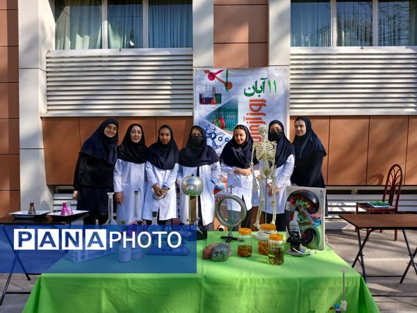 مانور آزمایشگاه در مدرسه امام حسین (ع)