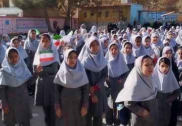 فرا رسیدن سال تحصیلی جدید در دبستان دخترانه الهام یک