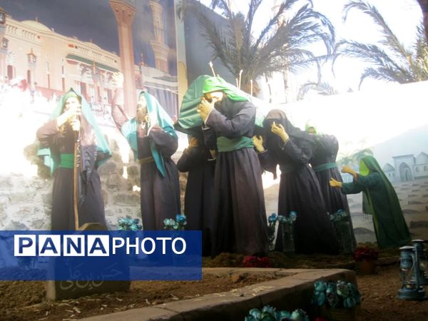 بازدید دانش آموزان دبستان سمیه قم از نمایشگاه حدیث غربت