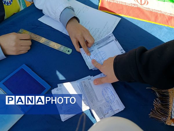 انتخابات شورای دانش آموزی‌ در دبیرستان‌ یغمای‌ نیشابوری(وکیلی 3)