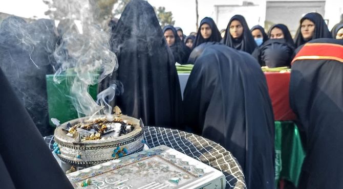 حضور شهید گمنام، مدرسه اشکذر را عطراگیرن کرد