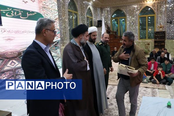 چلچراغ آیه‌ها در آستان بی‌بی سکینه شهرستان ملارد