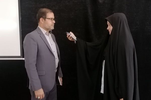 استقبال کم دانش آموزان از آزمون های نمونه دولتی،معاون آموزشی اداره جلگه رخ را شاکی کرد