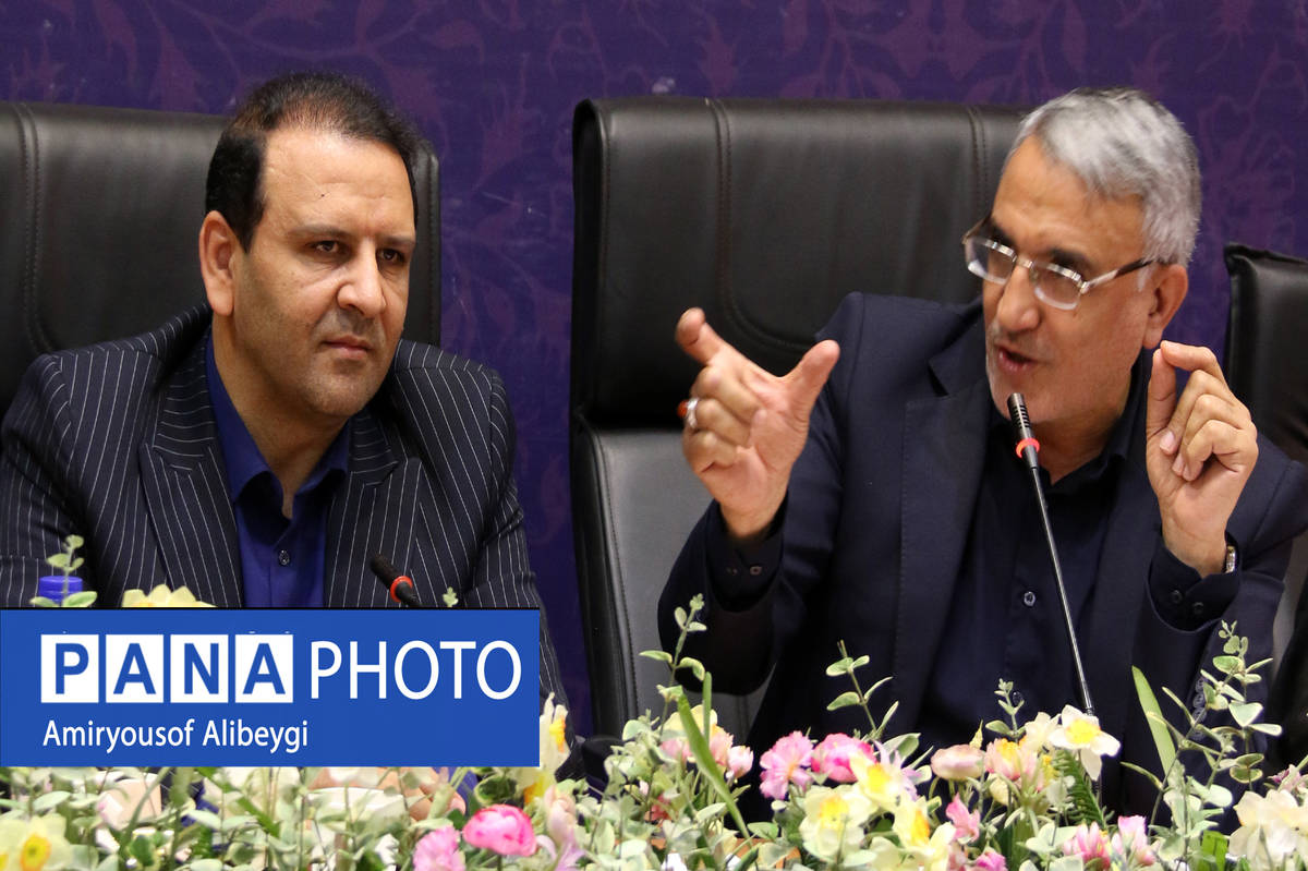 استادان دانشگاه جنایتهای اسرائیل را مستندسازی علمی کنند