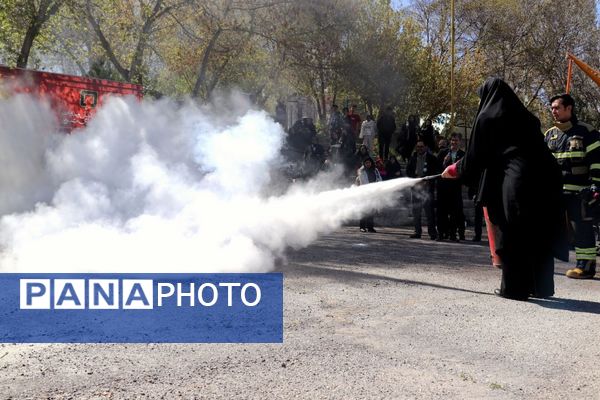 دومین روز اردوی آموزشی مربیان کاردان سازمان دانش‌آموزی آذربایجان شرقی