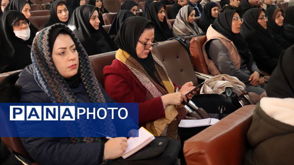 اولین روز دوره تربیت مربیان جدیدالورود تشکیلات پیشتازان سازمان دانش‌آموزی آذربایجان شرقی