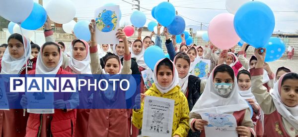 ویژه برنامه زمین پاک در مدارس شهرستان هلیلان