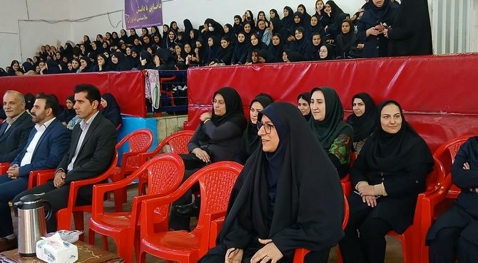 المپیاد ورزشی در مدرسه طالقانی رودهن