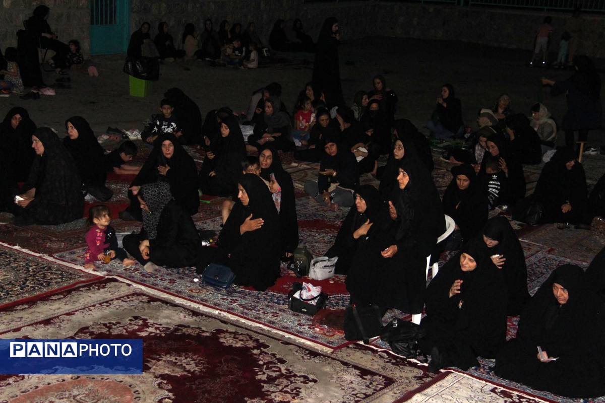 مراسم عزاداری شب هفتم محرم در مسجد امام هادی(ع) شهرکرد