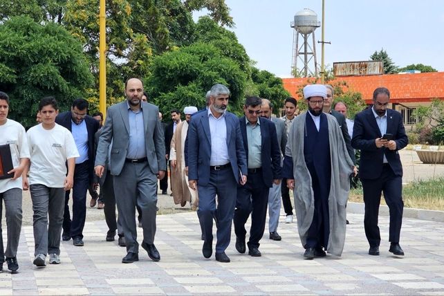 آیین تکریم و معارفه سرپرست جدید دانشگاه آزاد اسلامی واحد تاکستان