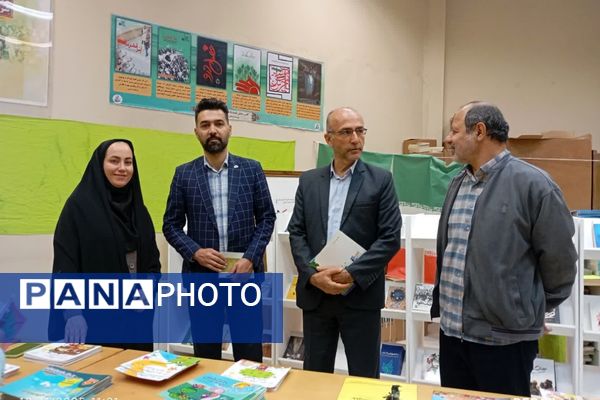 کوچ از کلاس به دنیای کتاب