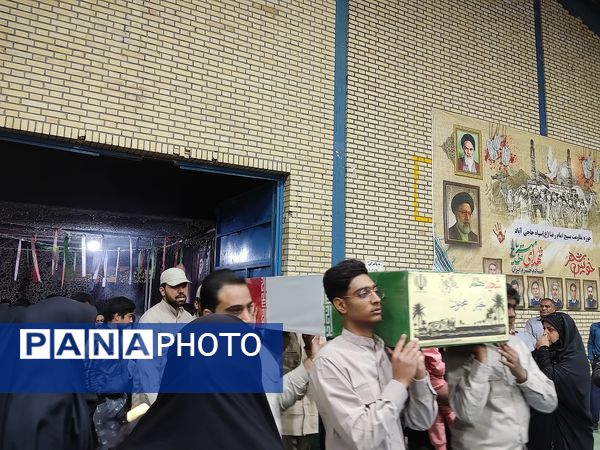 عطر حضور شهید گمنام در حاجی‌‌آباد پیچید 