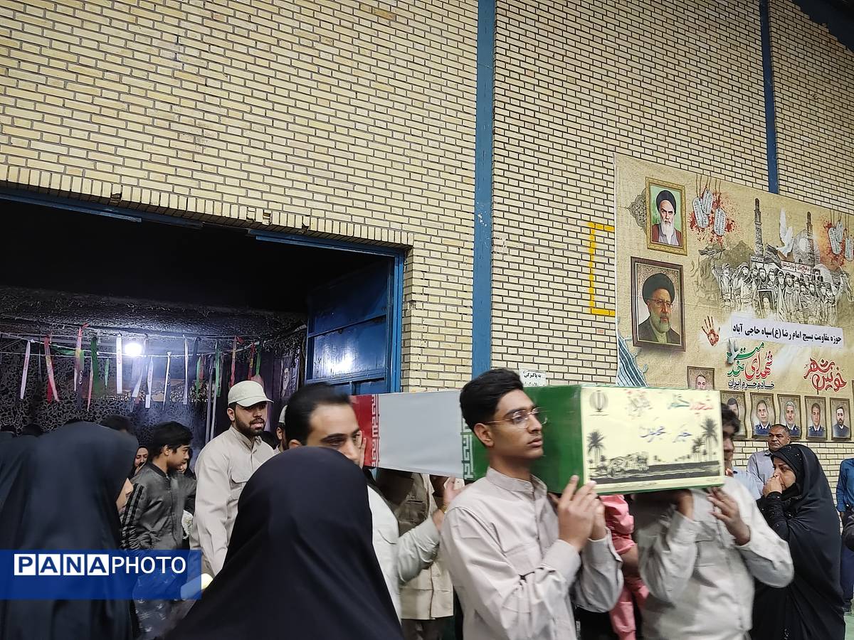 عطر حضور شهید گمنام در حاجی‌‌آباد پیچید 