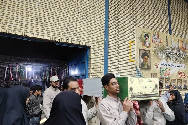 عطر حضور شهید گمنام در حاجی‌‌آباد پیچید 