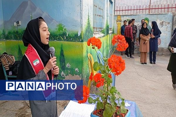 جشن سپاس معلم در مدرسه سید خلیل رضوی بار