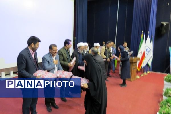 همایش بزرگداشت هفته امور تربیتی در بجنورد