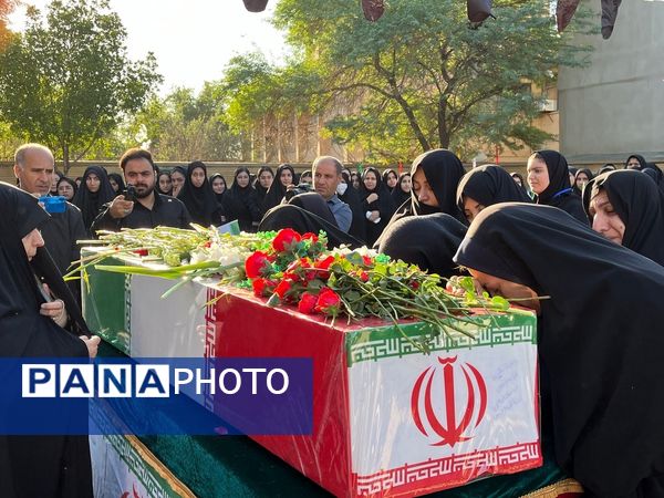 مراسم استقبال و تشییع پیکر پاک شهید گمنام در شهرستان دهلران 