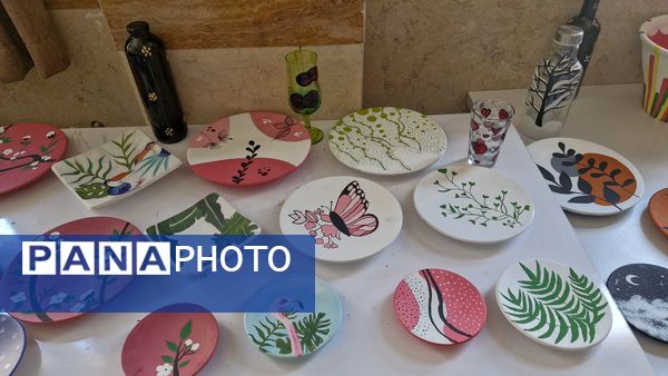 تجلی خلاقیت و نوآوری در نمایشگاه هنرهای دستی دانش‌آموزان هنرستان زنده‌یاد کبری زرگران ملارد