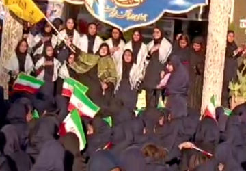 همایش «یاوران مقاومت» در دبیرستان صدیقه کبری ناحیه 4 شیراز 