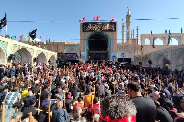 آیین باشکوه قالیشویان مشهد اردهال کاشان