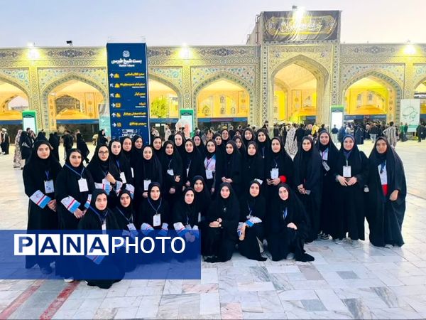 خدمت جوانان هلال‌احمر همدان به زائران رضوی در طرح ملی «قدم به قدم در مسیر بهشت»