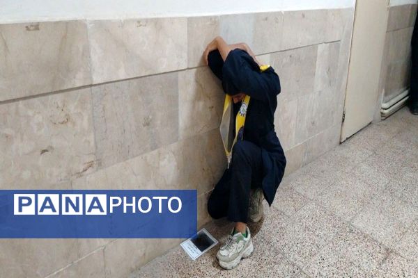 بیست و هفتمین مانور زلزله سراسری در دبیرستان شهید مجید دهنوی نیشابور 