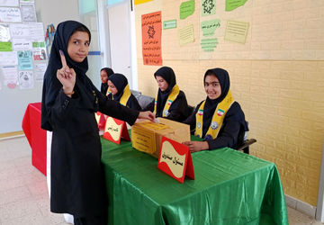 برگزاری انتخابات شورای دانش آموزی در دبیرستان فرزانگان