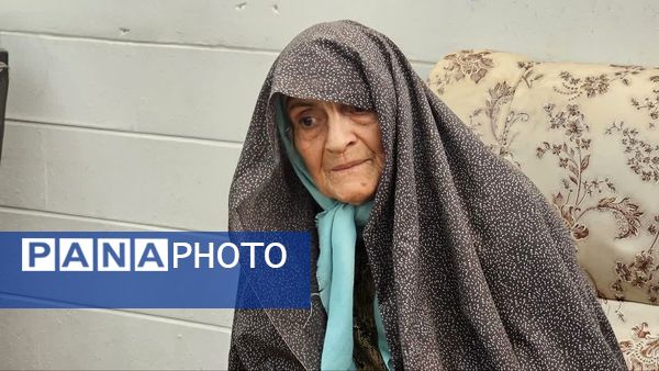 ادای احترام خبرنگاران پانا به مقام شهید جلال اقبال در چهل وششمین دیدار با خانواده شهدا