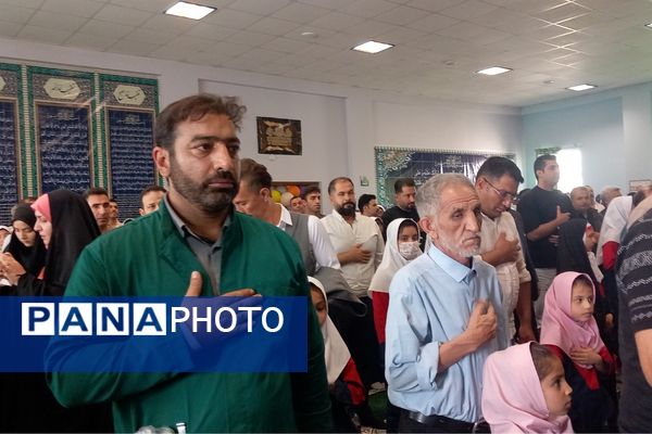  جشن پدر و دختری در دبستان مالک اشتر ملارد در دهه کرامت پیوند مهر را طنین انداز کرد 