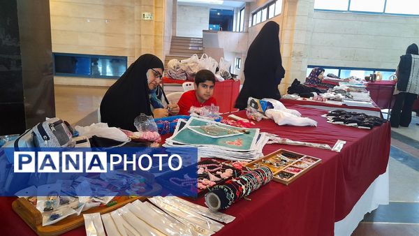 بازارچه اشتغال زایی بانوان در مشهد