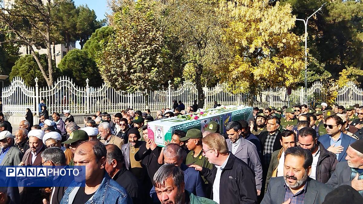 تشییع پیکر جانباز شهید علی فتح آبادی در نیشابور 