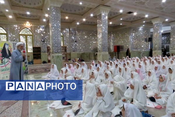 مراسم جشن تکلیف250 دانش آموز شهر صفادشت