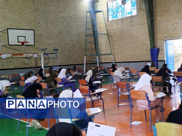 برگزاری آزمون ورودی مدارس تیزهوشان مقطع متوسطه اول در فاروج