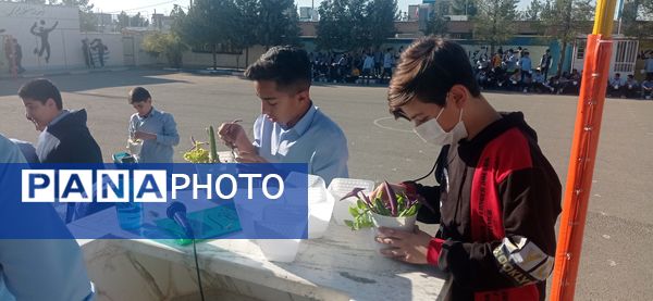 برگزاری طرح مدرسه سبز در دبیرستان استعدادهای درخشان شهید بهشتی دوره اول
