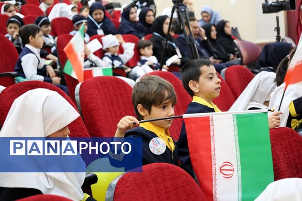 جشن غنچه‌ها در آذربایجان غربی