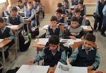 گسترش دانش با برگ‌های دانایی در آموزشگاه امام رضا(ع) زارچ