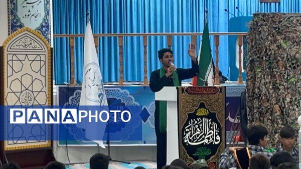 استقبال پرشور دانش‌آموزان جم از شهید گمنام در آستانه شهادت حضرت زهرا(س)