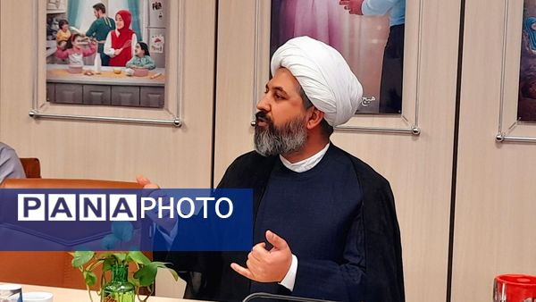 برگزاری دومین نشست کارگروه دختران نوجوان و جوان در استانداری البرز 
