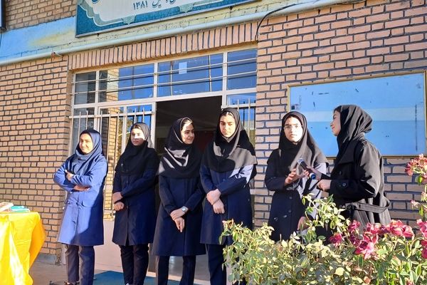 مراسم بزرگداشت حافظ در مدرسه دارالفنون رزن