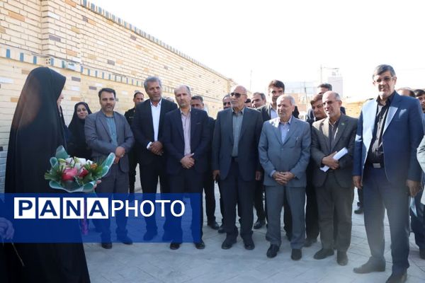 افتتاح طرح‌های آموزشی و عمرانی در یزد با حضور وزیر آموزش و پرورش 