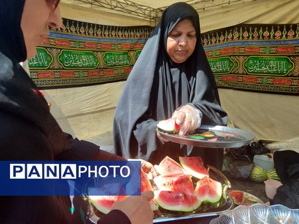 فردیس میزبان پیاده‌روی پرشور جاماندگان اربعین شد