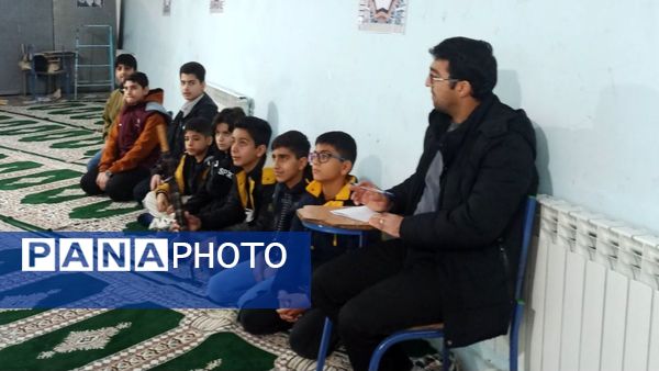 برگزاری مسابقات قرآن، عترت و نماز در دبیرستان خوارزمی نورآباد
