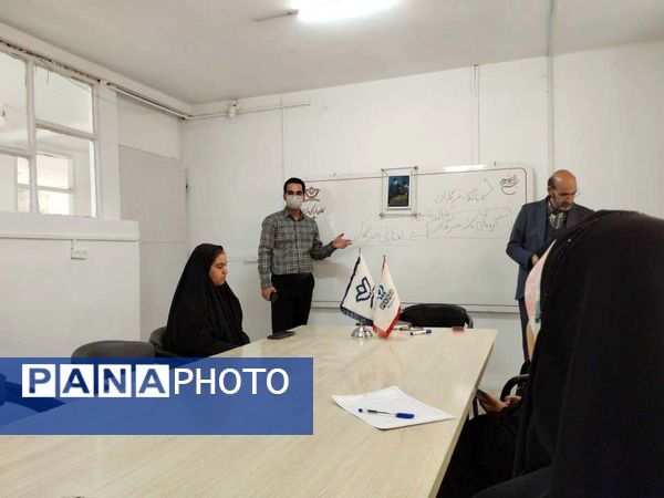 نخستین جلسه راهنمایان خبرنگاری شهرستان خلیل آباد